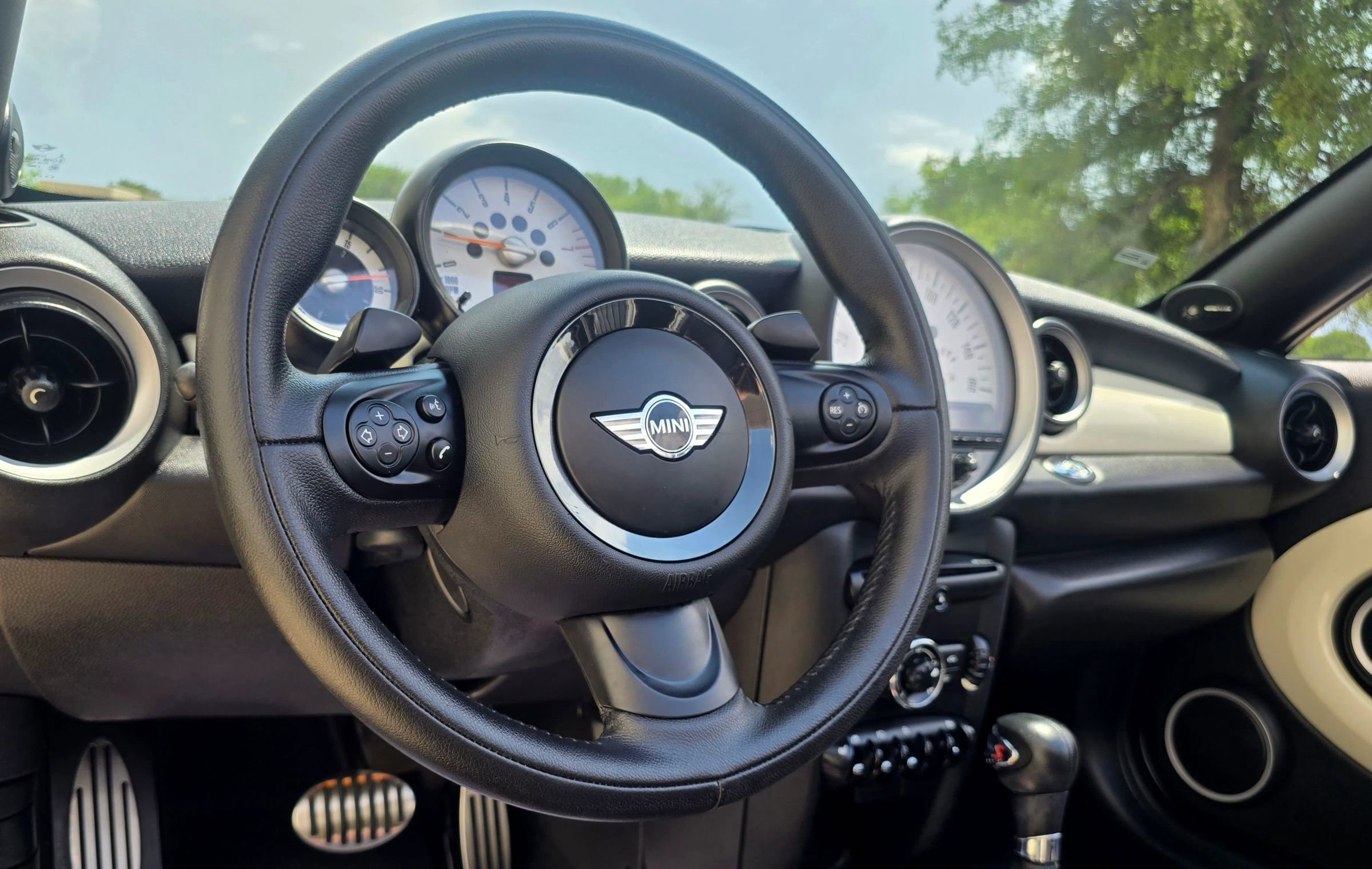 Used 2014 MINI Cooper Roadster S FWD image 28