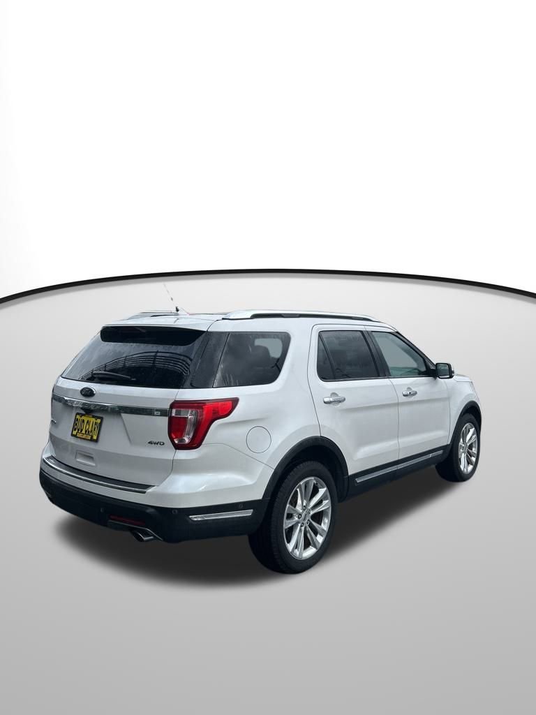 Used 2018 Ford Explorer Limited w/ Equipment Group 301A image 7