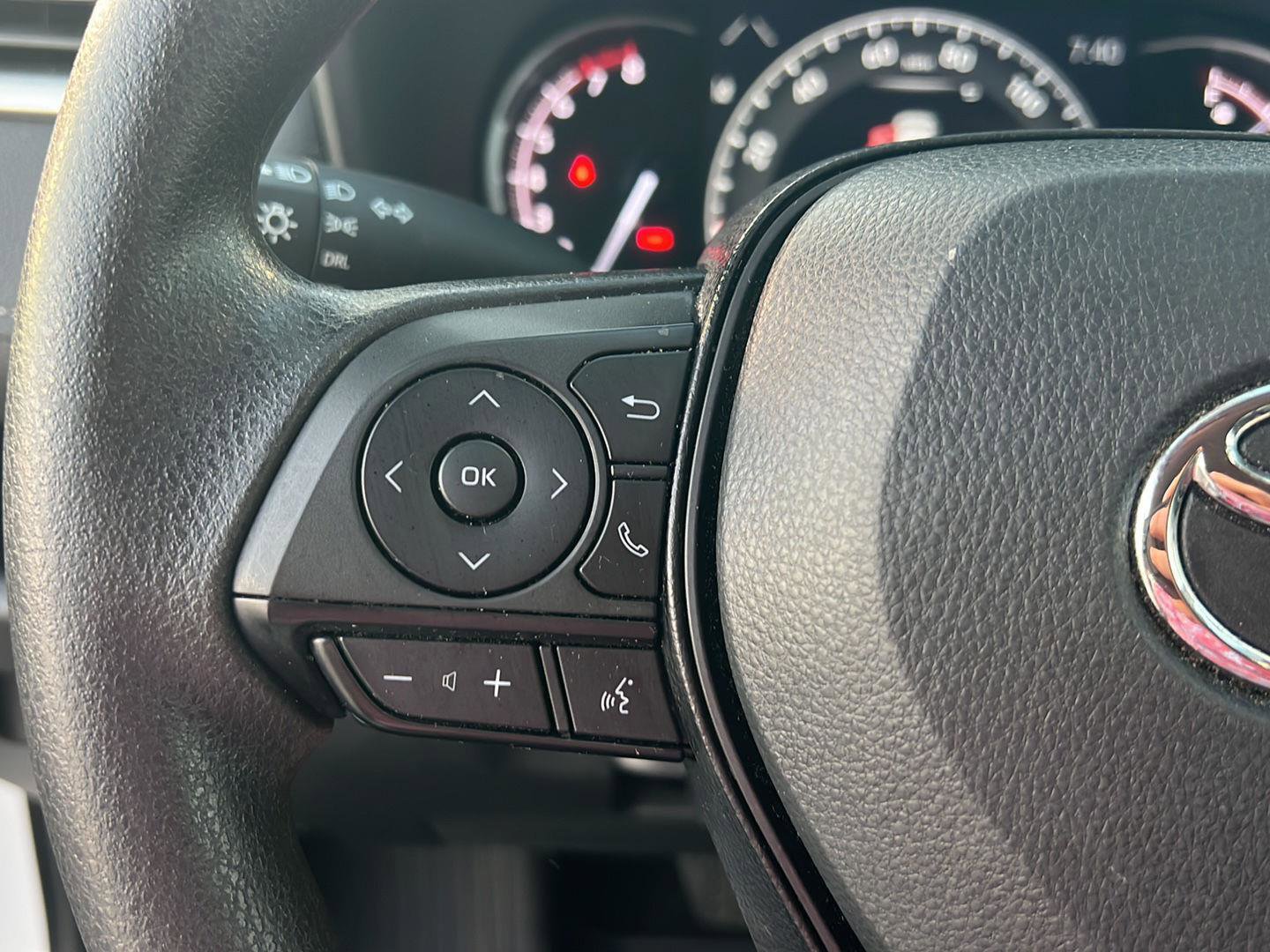 Certified 2023 Toyota RAV4 LE image 21