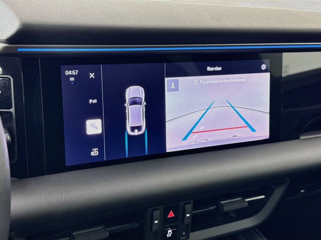 Certified 2025 Porsche Macan Electric RWD image 19