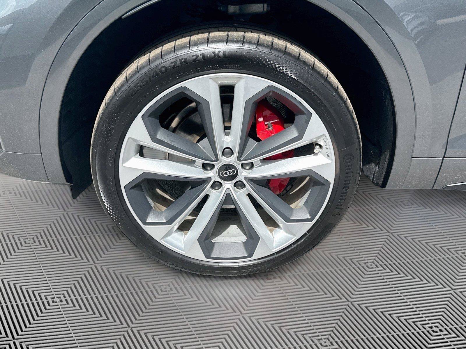 Used 2025 Audi Q5 2.0T Premium Plus AWD/4WD image 32