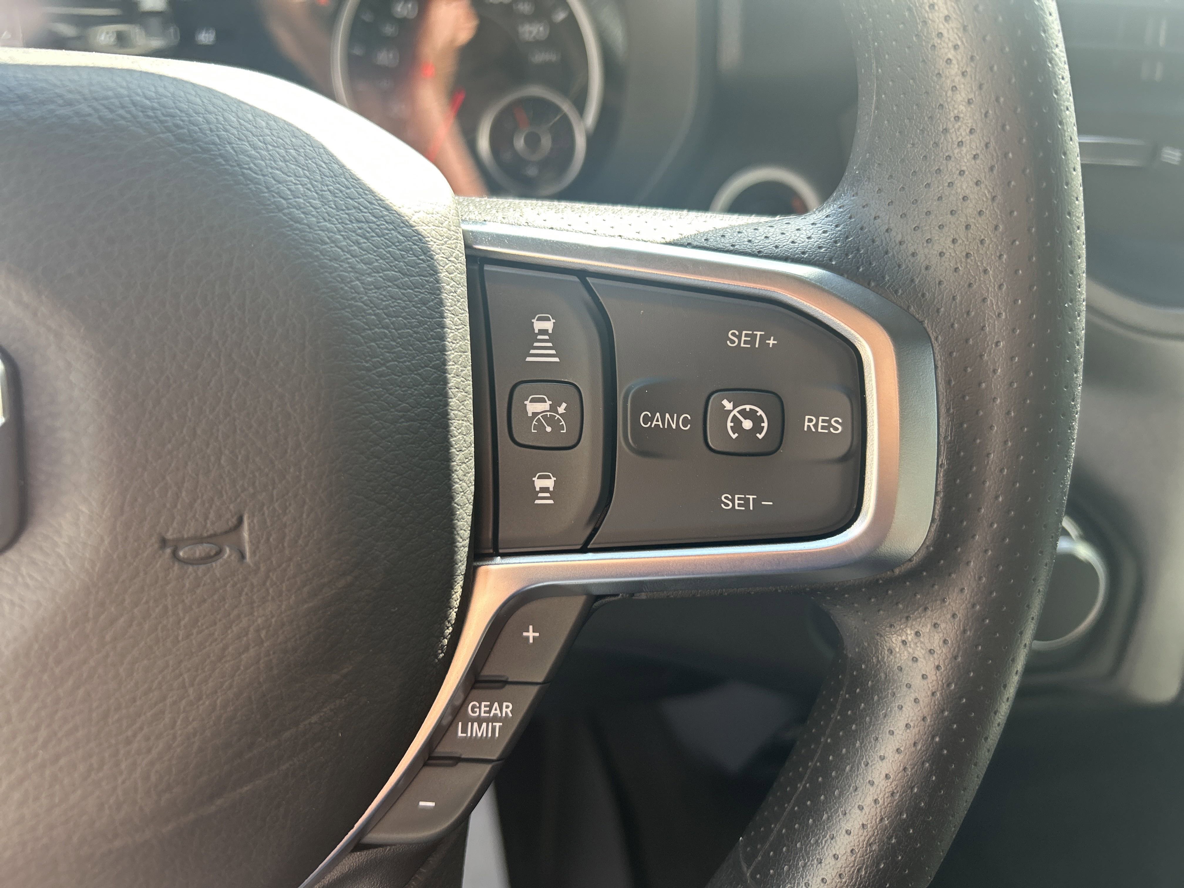 New 2026 RAM 1500 Classic Warlock image 38