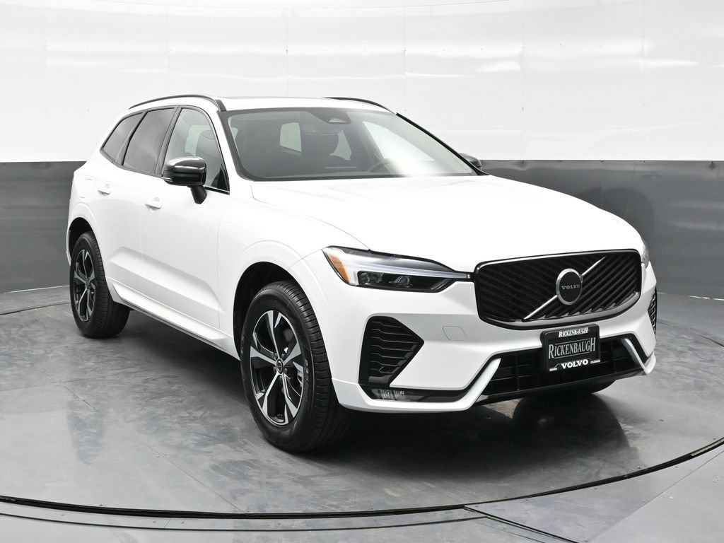 New 2026 Volvo XC60 B5 Core AWD/4WD image 1