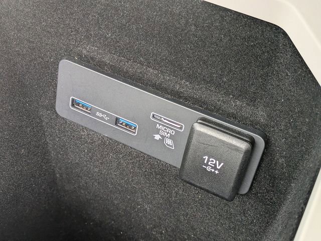 Used 2020 Jaguar I-PACE SE image 27