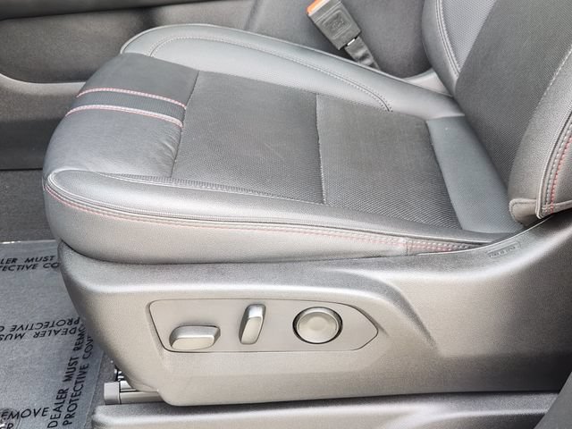 Used 2025 Chevrolet Suburban RST w/ Comfort Package AWD/4WD image 18