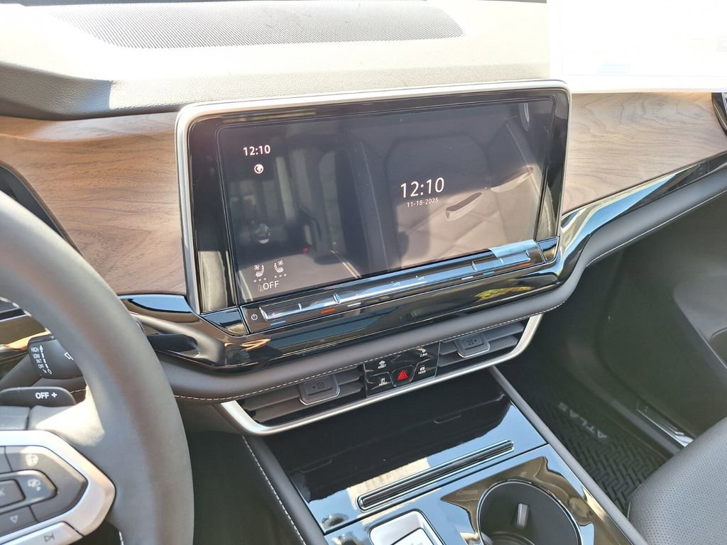 New 2026 Volkswagen Atlas SE image 23