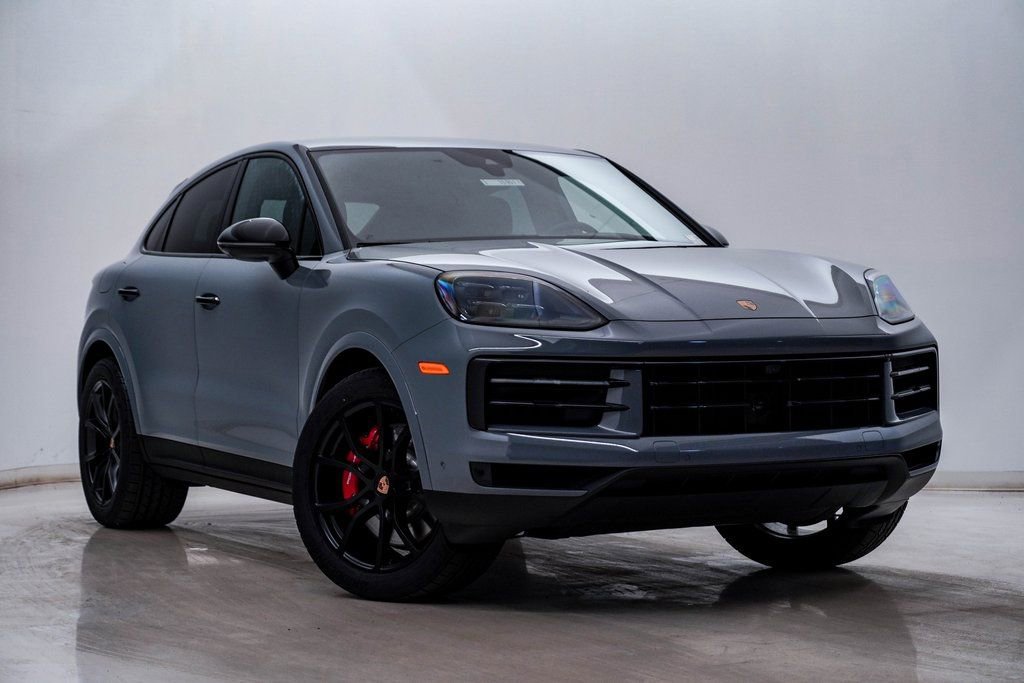 New 2026 Porsche Cayenne S image 8