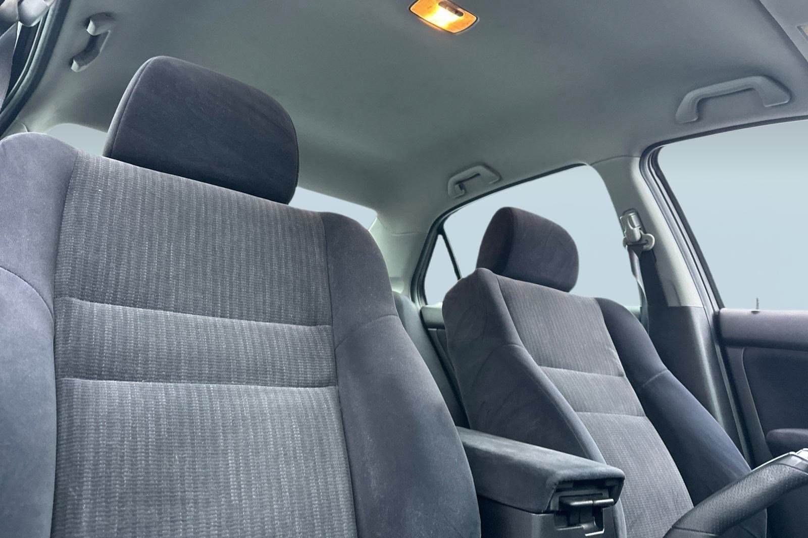 Used 2003 Honda Accord LX image 30