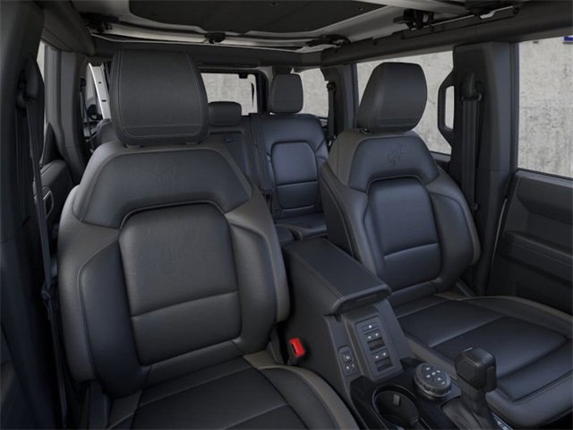 New 2026 Ford Bronco Outer Banks w/ Sasquatch Package image 10