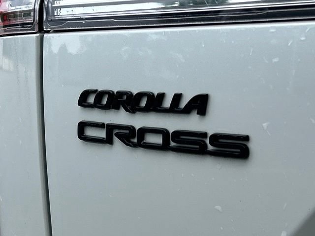 Used 2023 Toyota Corolla Cross AWD Hybrid image 12