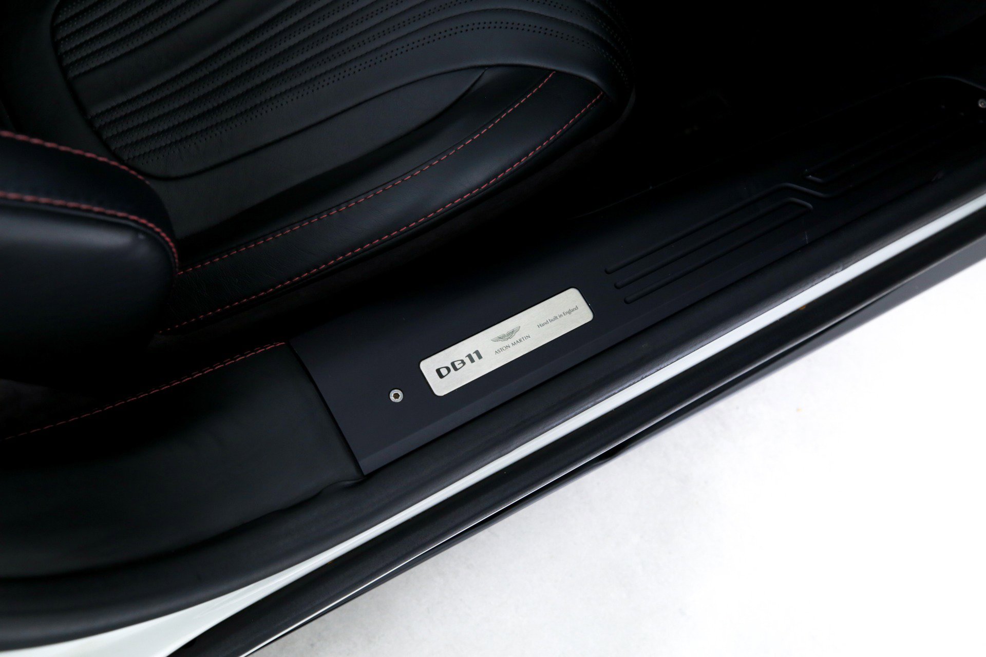 Used 2020 Aston Martin DB11 Volante RWD image 24