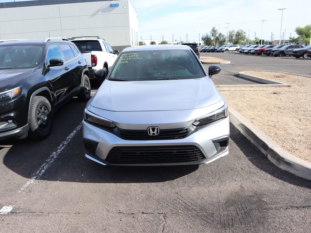 Used 2023 Honda Civic Sport image 2