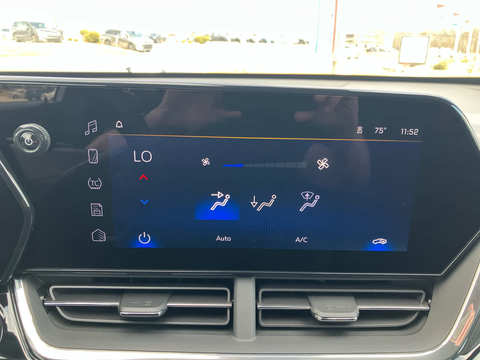 New 2026 Chevrolet Trax RS w/ Sunroof Package image 22