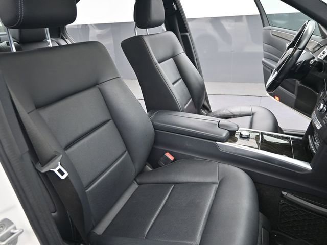 Used 2015 Mercedes-Benz E 350 Sedan w/ Premium 1 Package image 21