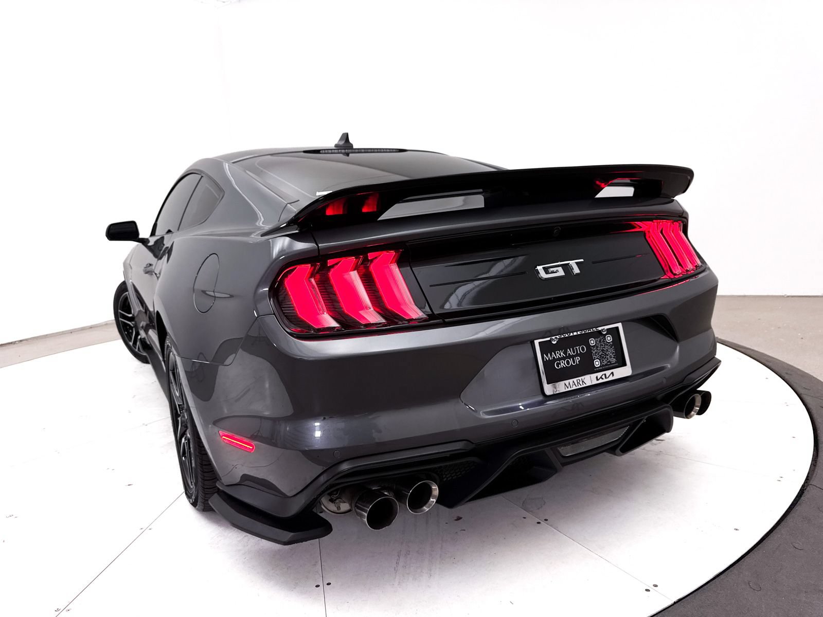 Used 2021 Ford Mustang GT RWD image 6