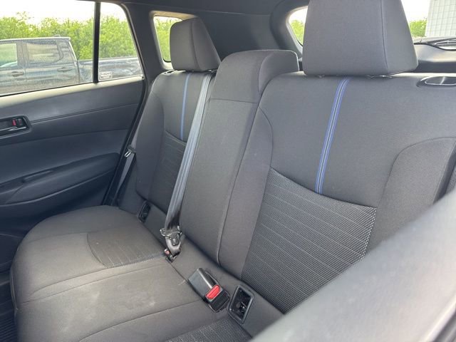 Used 2024 Toyota Corolla Cross AWD Hybrid w/ Moonroof Package image 18
