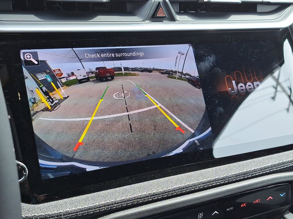 New 2026 Jeep Cherokee Laredo AWD/4WD image 8