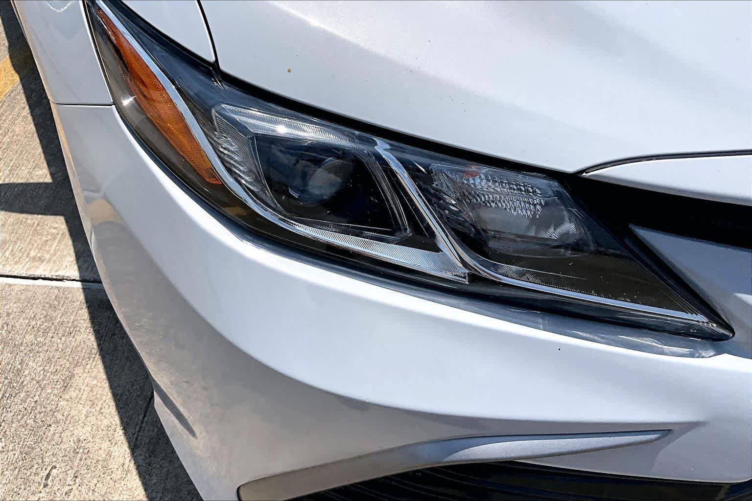 Used 2023 Toyota Camry LE FWD image 27