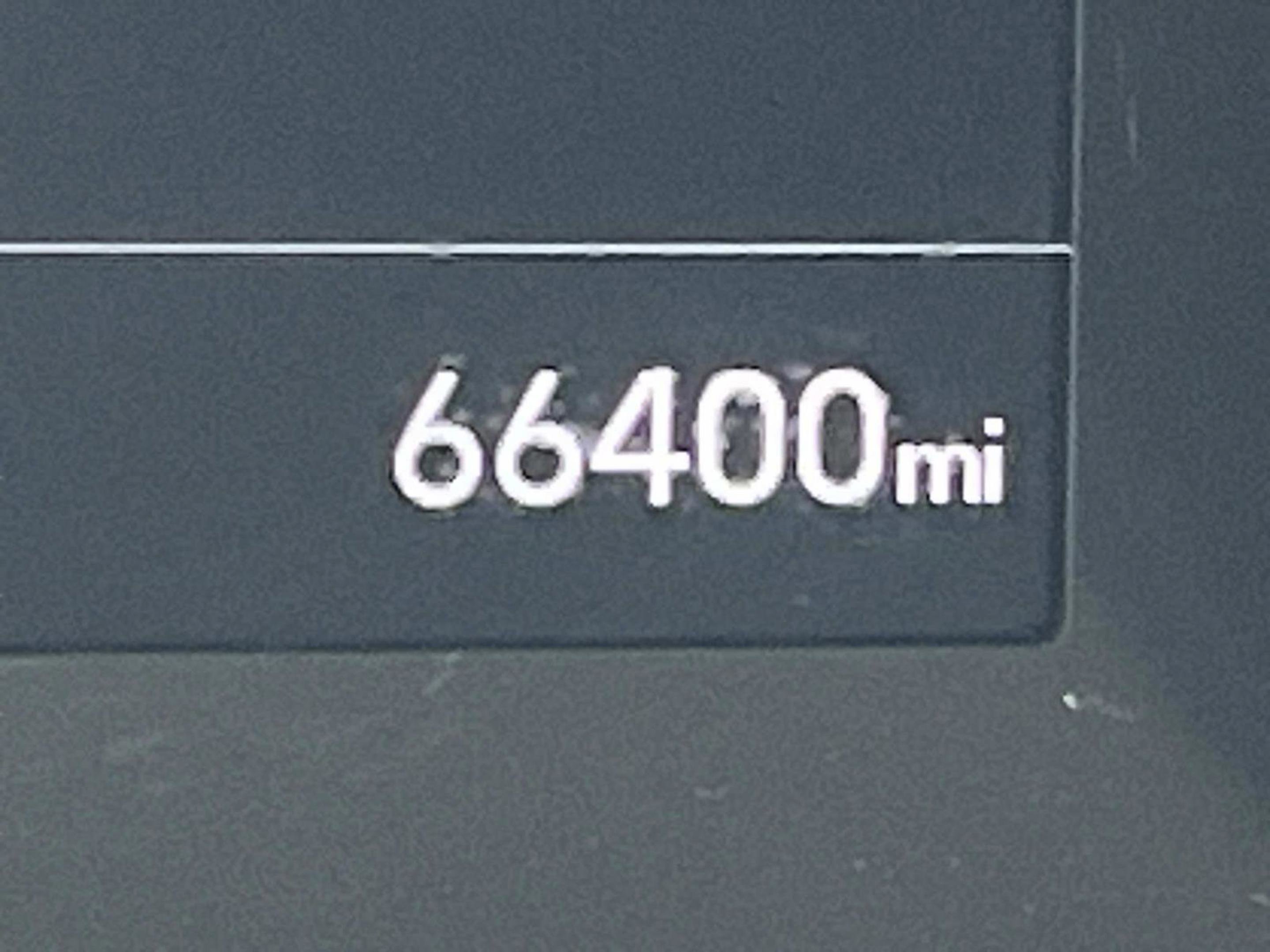 Used 2018 Hyundai Elantra GT image 38