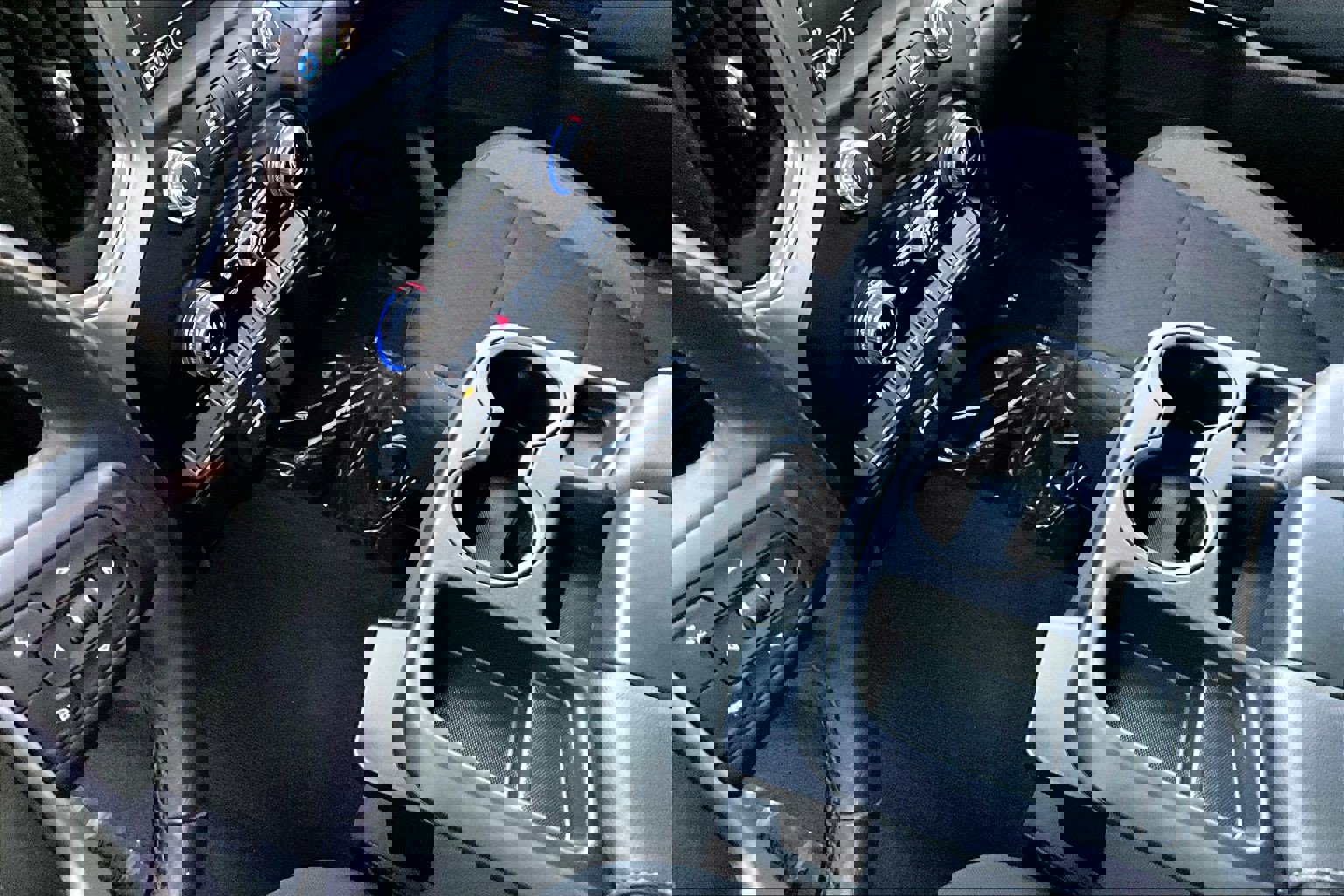 Used 2020 GMC Sierra 1500 Elevation w/ Elevation Value Package image 21