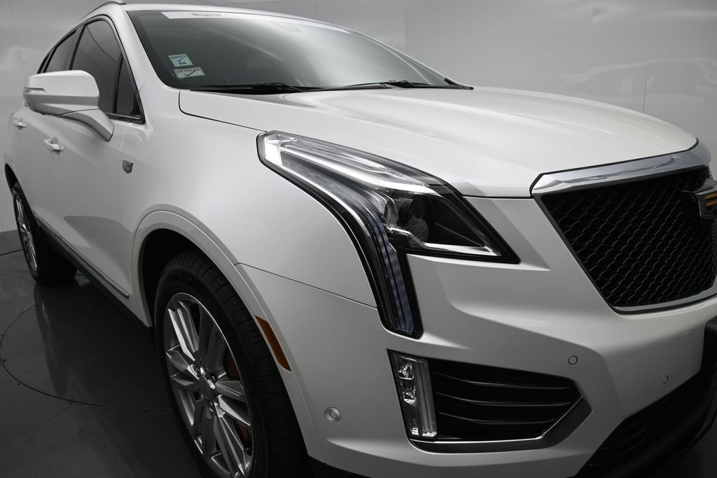 Certified 2024 Cadillac XT5 Sportv w/ Technology Package AWD/4WD image 34