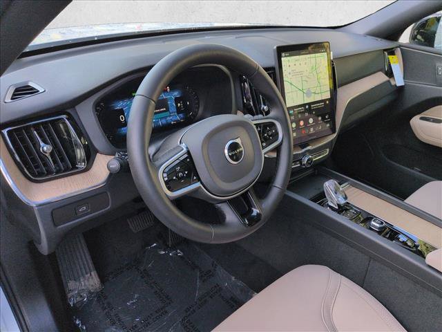 New 2026 Volvo XC60 B5 Plus w/ Protection Package Premier video 3