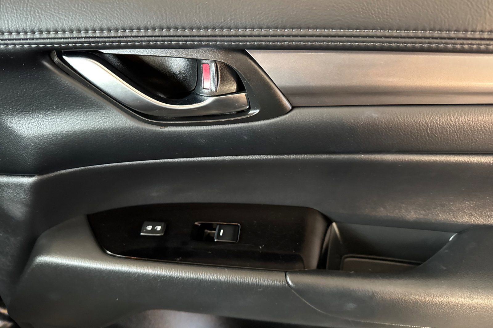 Used 2024 MAZDA CX-5 AWD 2.5 S w/ Select Package image 32