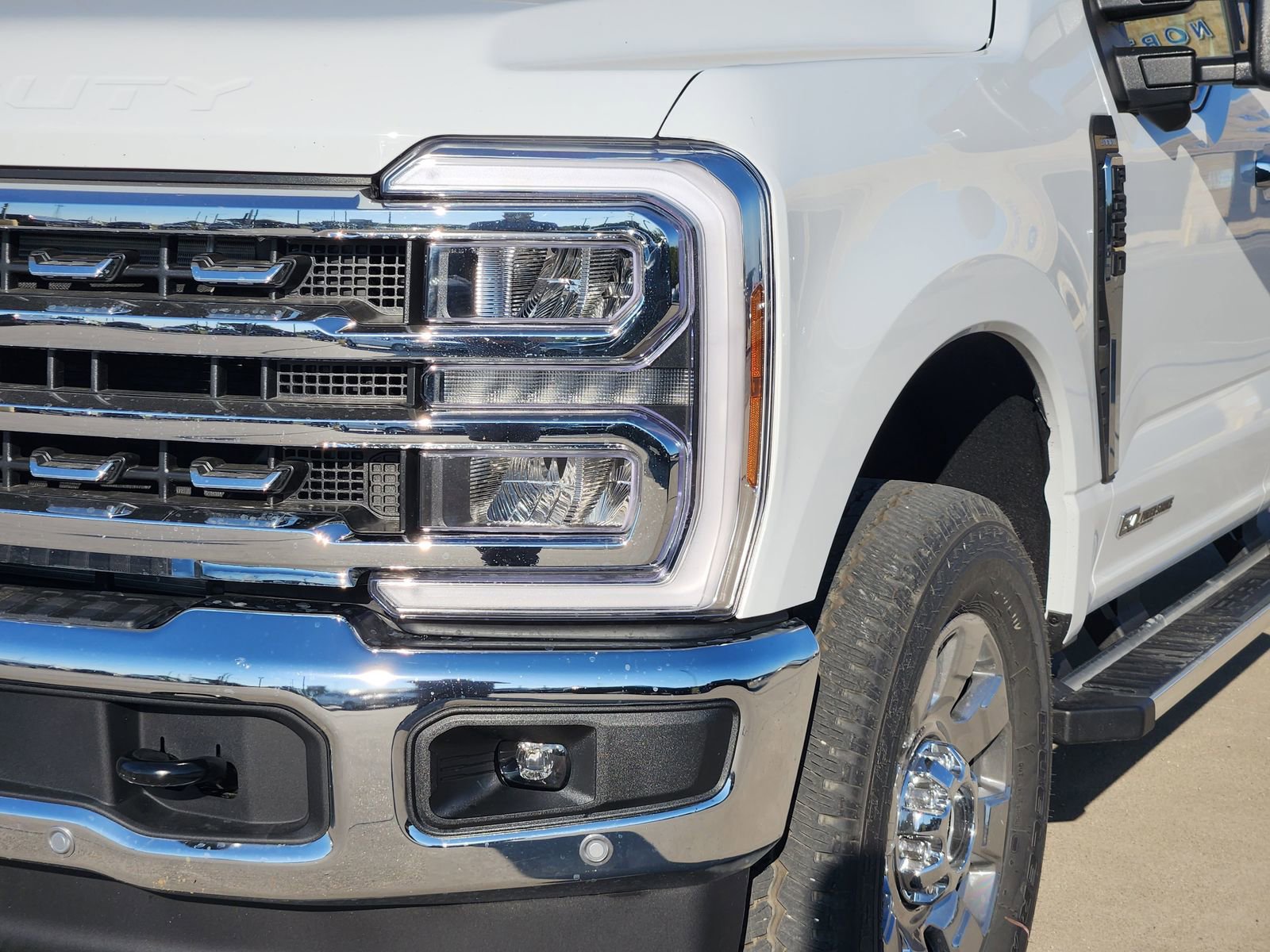 New 2026 Ford F350 Lariat w/ Lariat Premium Package image 10