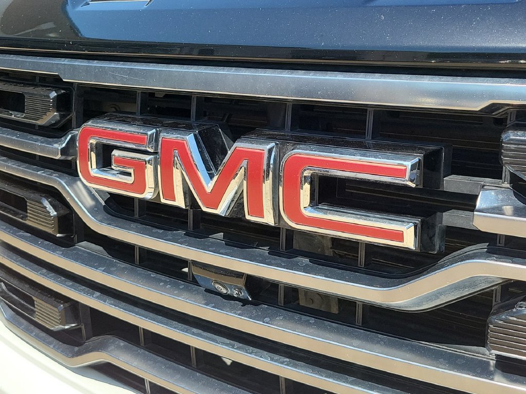 Used 2025 GMC Sierra 1500 AT4 w/ AT4 Premium Package AWD/4WD image 32