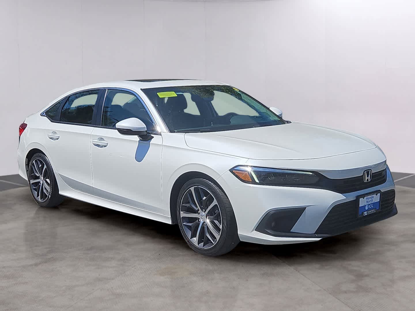 Certified 2024 Honda Civic Touring image 3