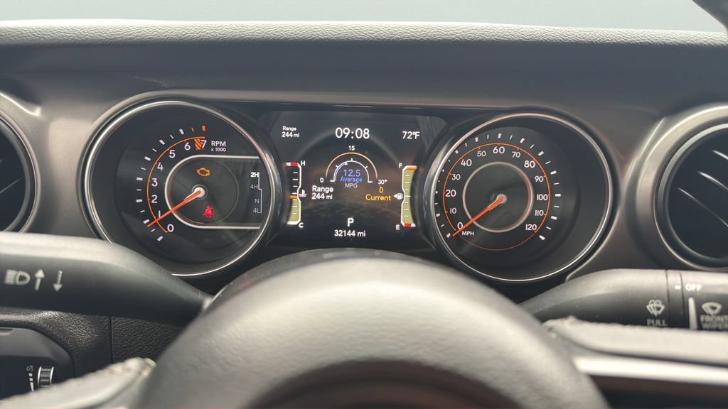 Used 2023 Jeep Gladiator Sport AWD/4WD image 31