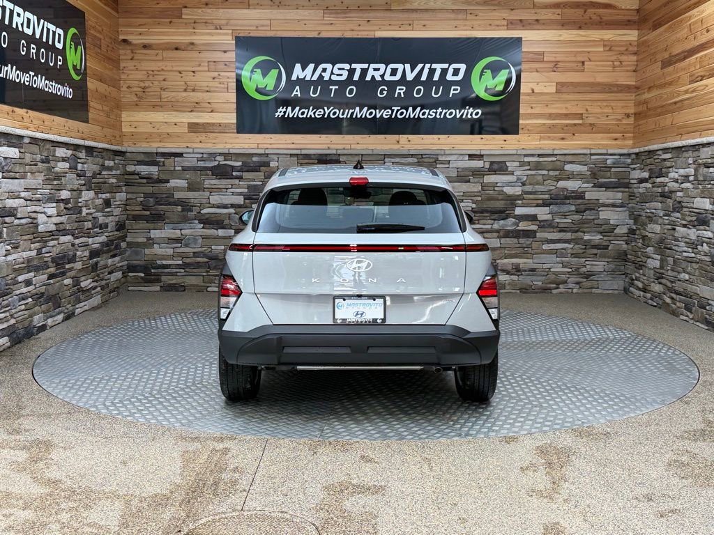 Used 2026 Hyundai Kona SE AWD/4WD image 9