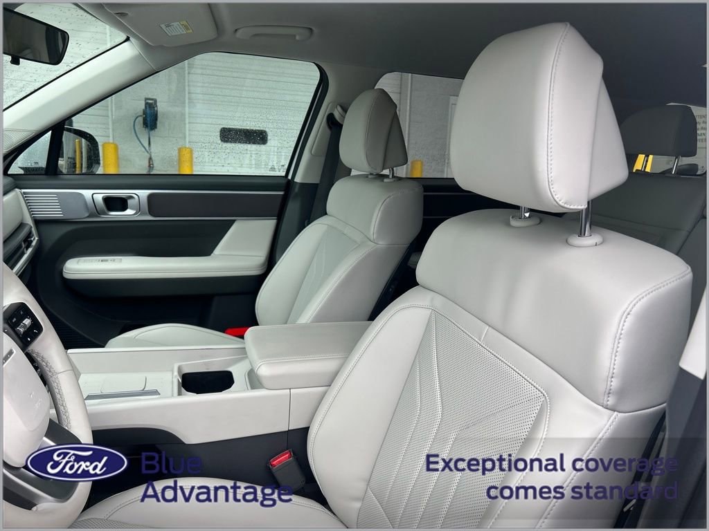 Used 2025 Hyundai Santa Fe SEL image 11