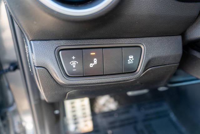 Used 2023 Kia Forte GT-Line w/ GT-Line Premium Package image 20