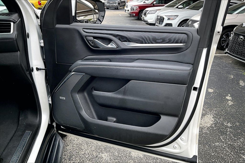 Used 2021 GMC Yukon Denali RWD image 23