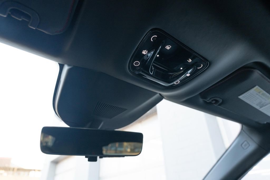 Certified 2025 Ferrari Purosangue image 44