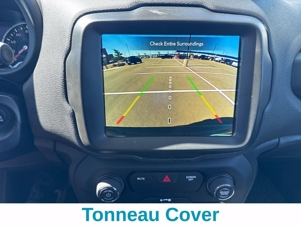 Used 2018 Jeep Renegade Limited w/ UConnect 8.4 Nav Group AWD/4WD image 19