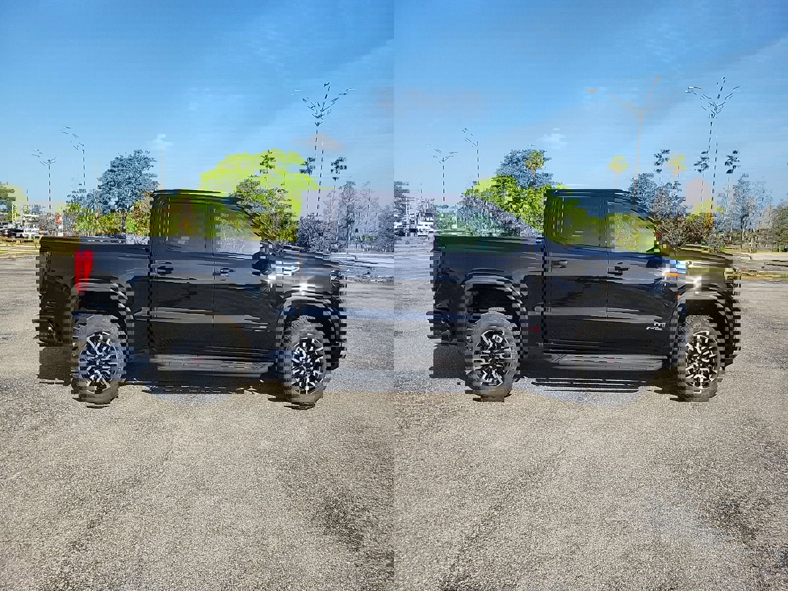 New 2026 GMC Sierra 1500 AT4 w/ AT4 Premium Package image 4