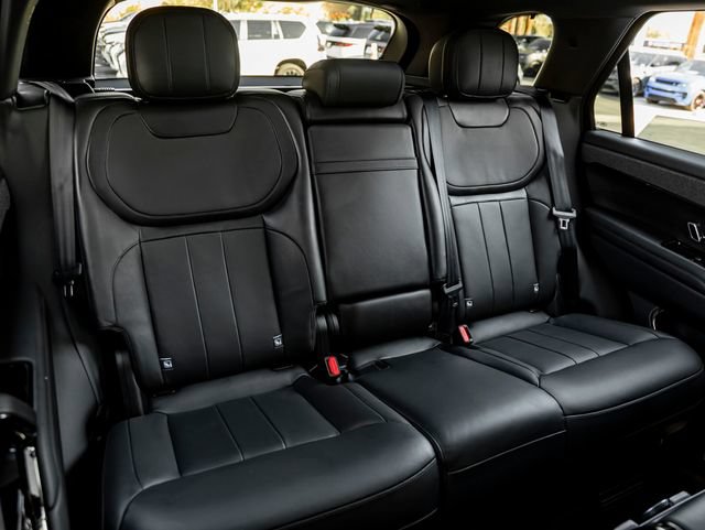 Certified 2024 Land Rover Range Rover Sport SE AWD/4WD image 33