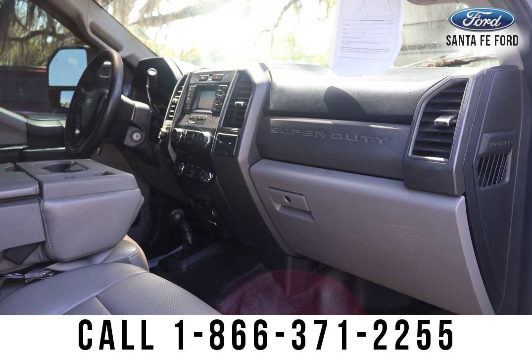 Used 2017 Ford F250 XL w/ Power Equipment Group image 25