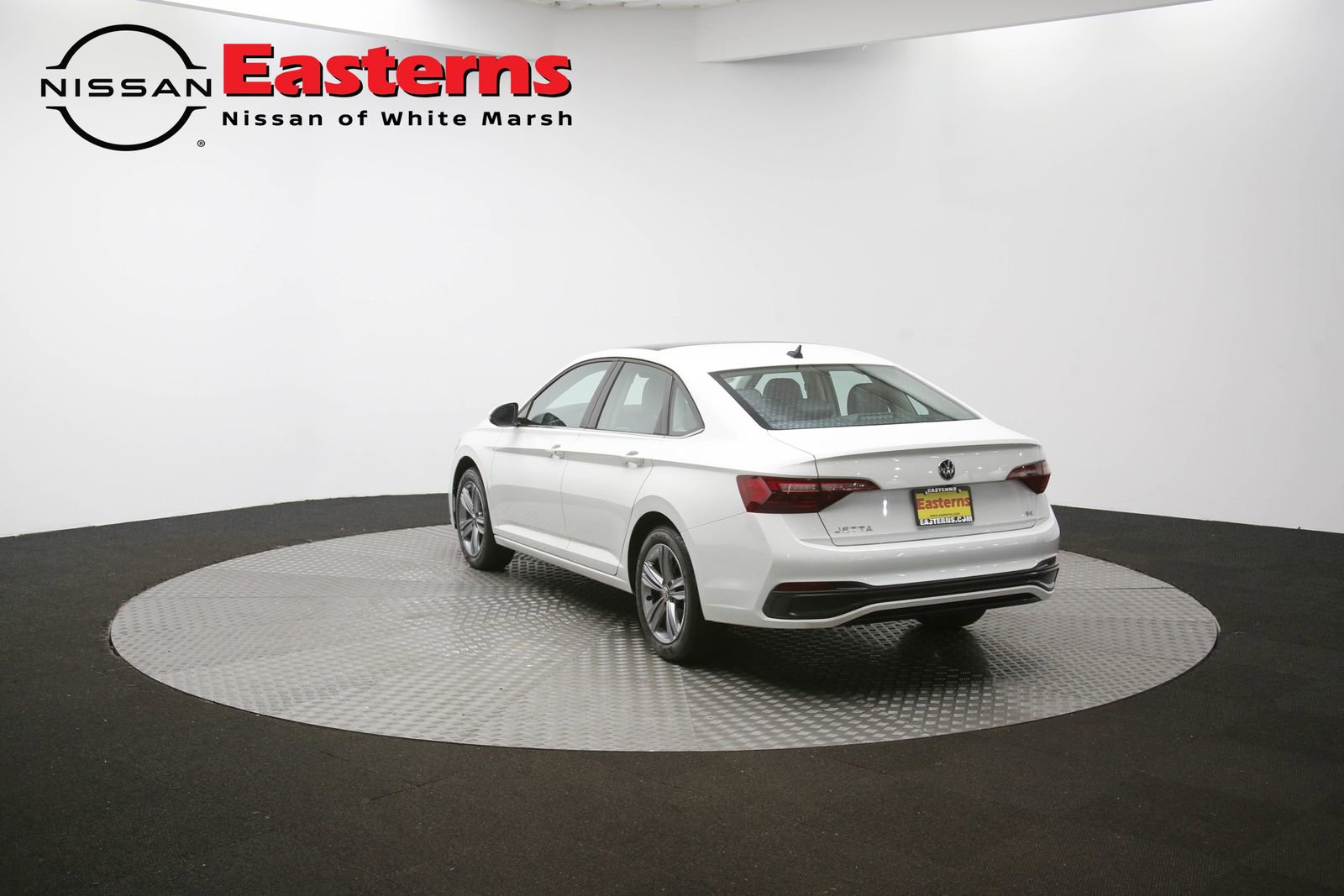 Used 2023 Volkswagen Jetta SE w/ Panoramic Sunroof Package image 63
