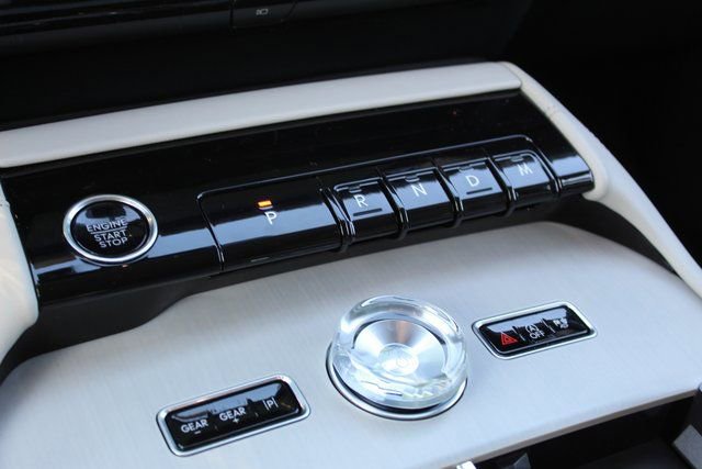 New 2026 Lincoln Navigator Reserve w/ Jet Appearance Package image 24