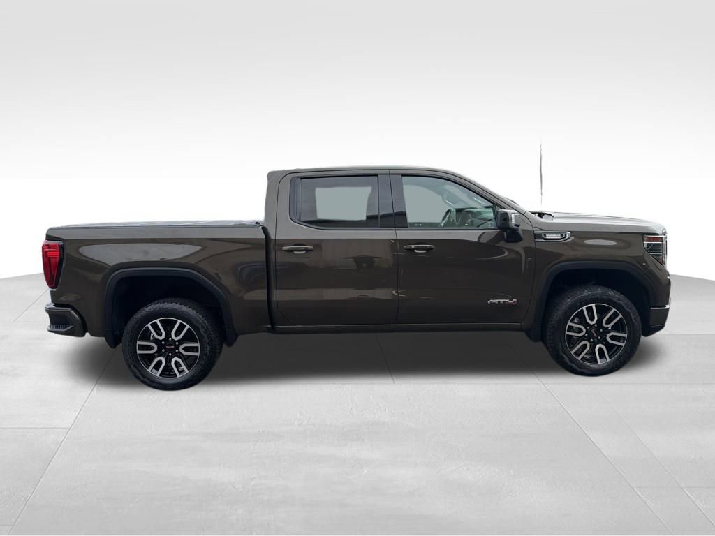Used 2023 GMC Sierra 1500 AT4 w/ AT4 Preferred Package image 7