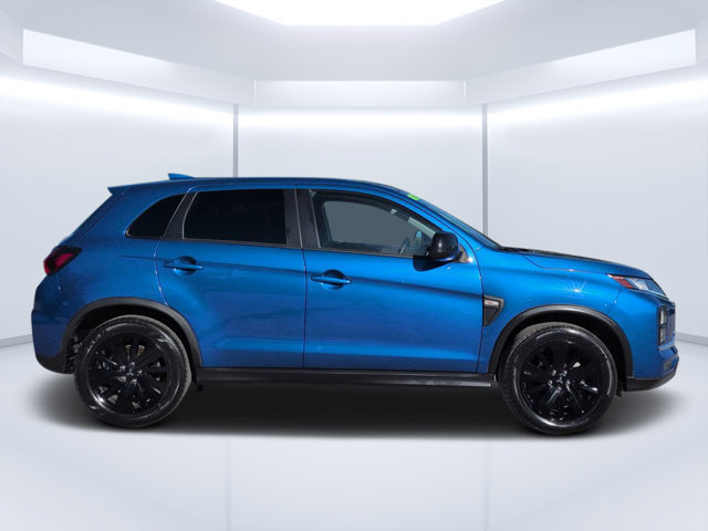 Used 2025 Mitsubishi Outlander Sport AWD image 2