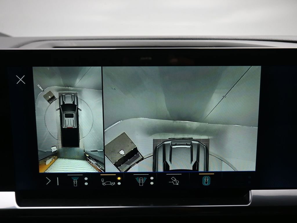 Used 2025 Chevrolet Silverado 2500 High Country image 23