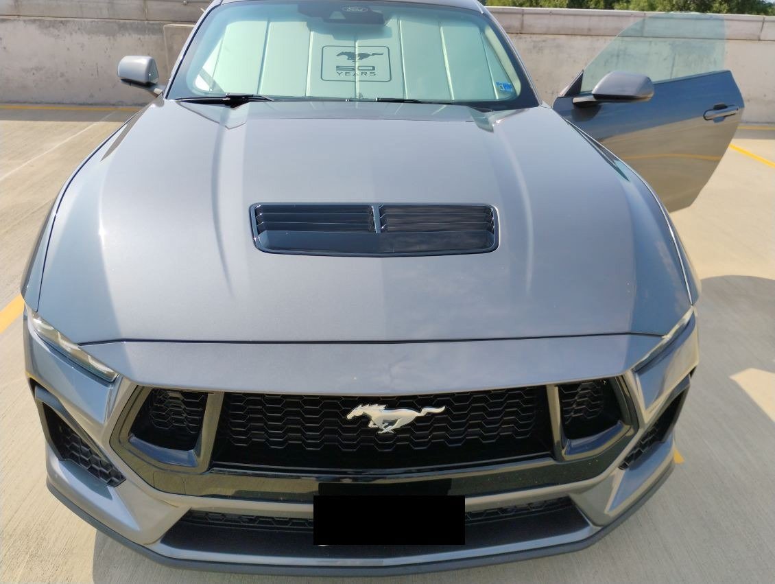 Used 2024 Ford Mustang GT Premium RWD image 2