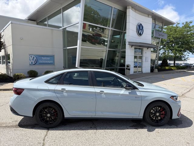 New 2026 Volkswagen Jetta GLI Autobahn FWD image 10