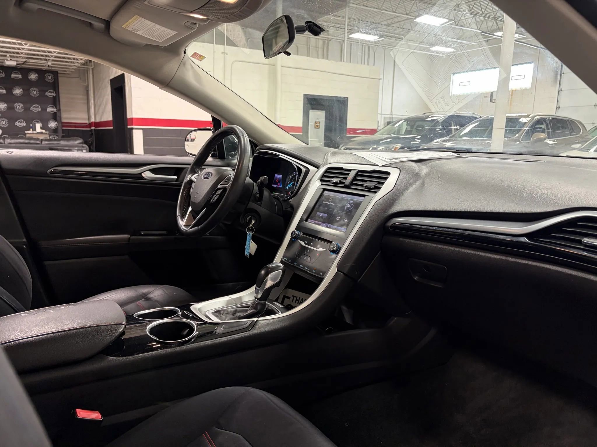 Used 2013 Ford Fusion SE image 27