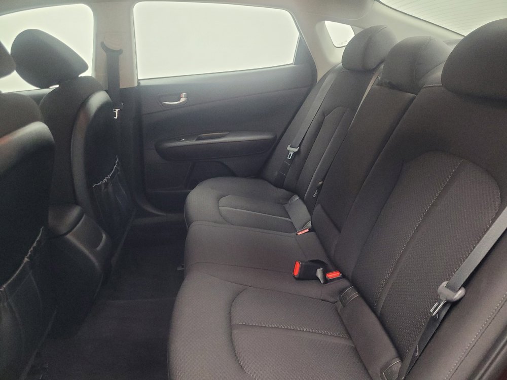Used 2017 Kia Optima LX FWD image 18