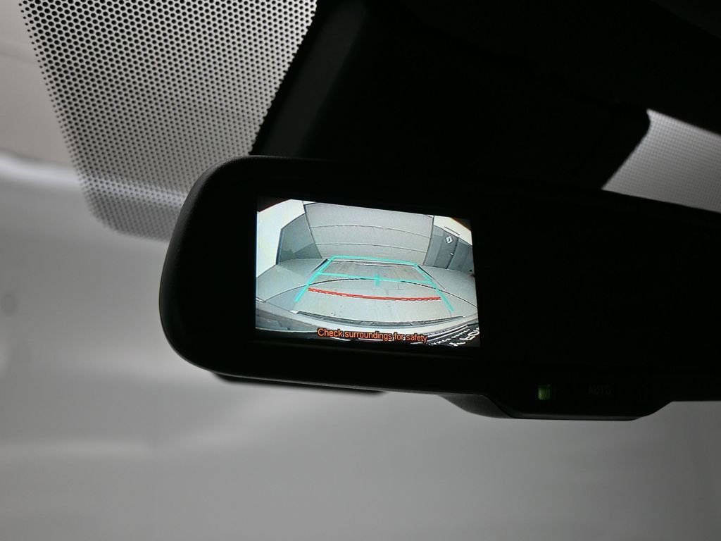 Used 2018 Toyota C-HR XLE image 12